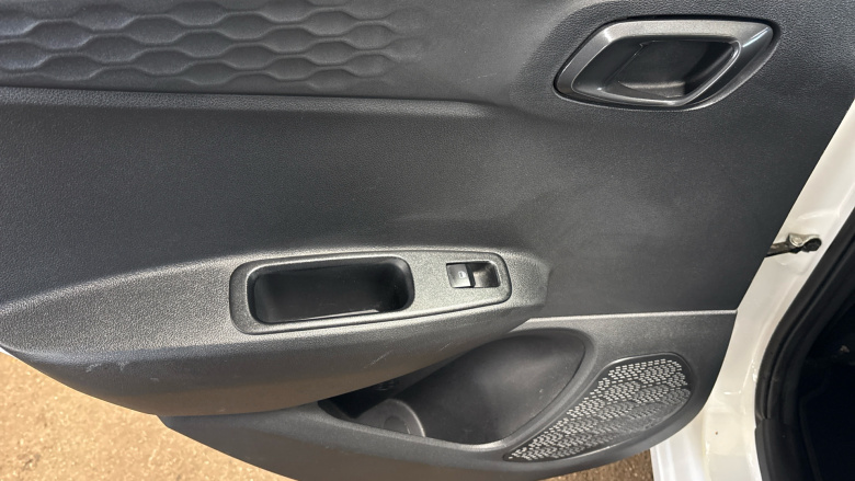 Hyundai i10 1.0 MPi SE Connect 5dr Petrol Hatchback
